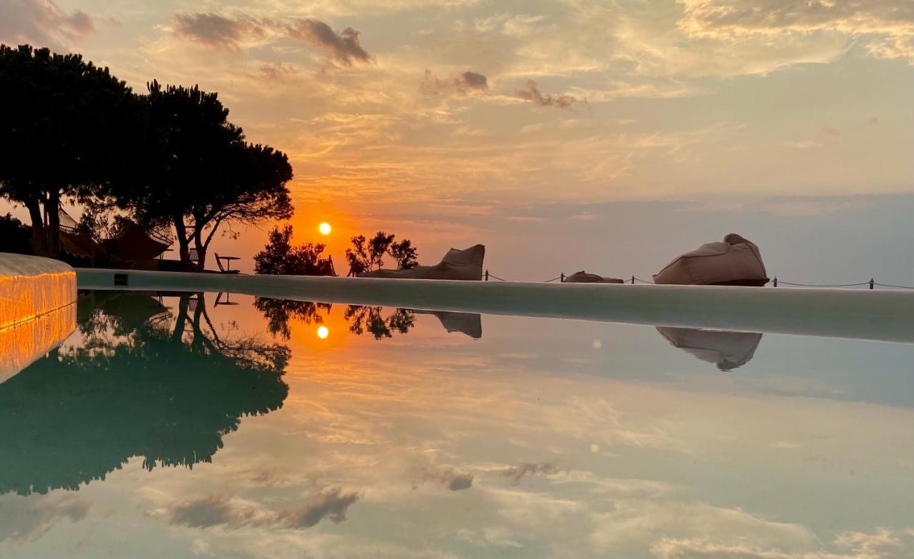 Eight Dimensions Capari Suites Elafonisos Eksteriør billede