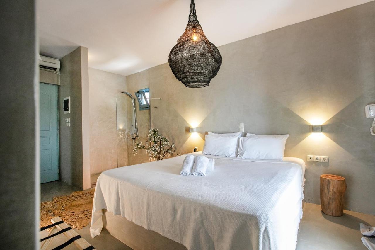 Eight Dimensions Capari Suites Elafonisos Værelse billede